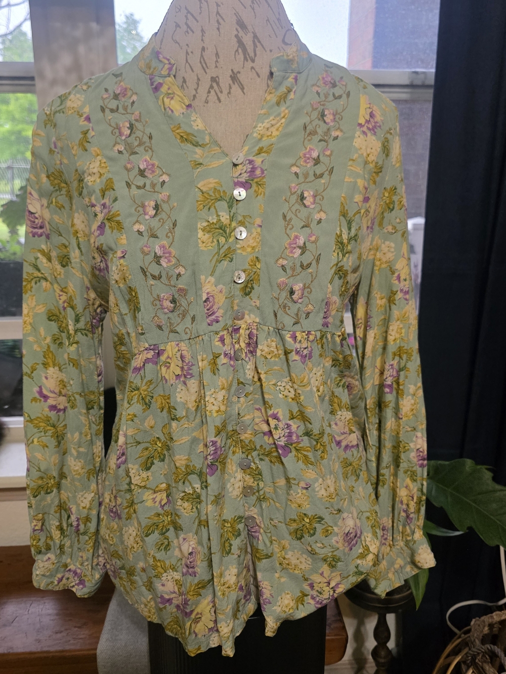 April Cornell Mint Green Floral Blouse with Purple and Yellow Blooms Emroidered